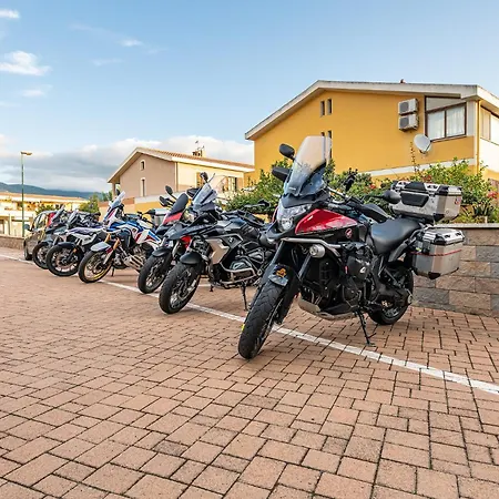 Отель Raffael 3*